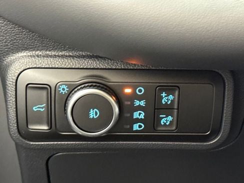 New 2026 Ford Explorer Active w/ Active Comfort Package AWD/4WD image 35