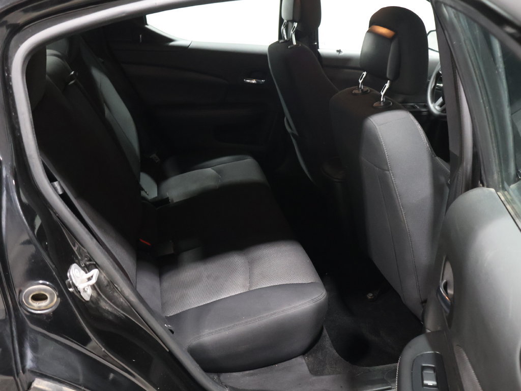 Used 2014 Dodge Avenger SE FWD image 19