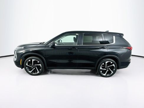 Used 2024 Mitsubishi Outlander SE Black Edition AWD/4WD image 4