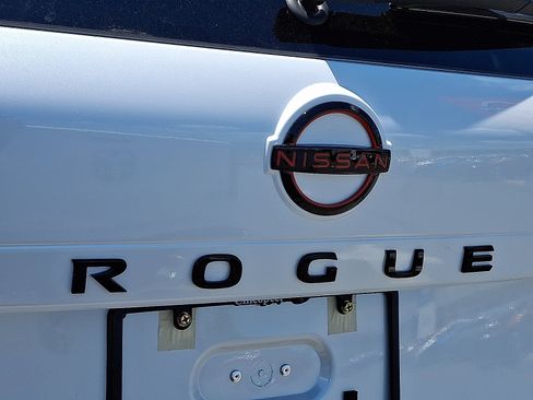 New 2026 Nissan Rogue SV w/ Rock Creek Premium Package AWD/4WD image 7