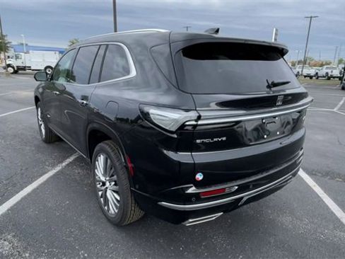 New 2025 Buick Enclave Avenir w/ Super Cruise Package image 8