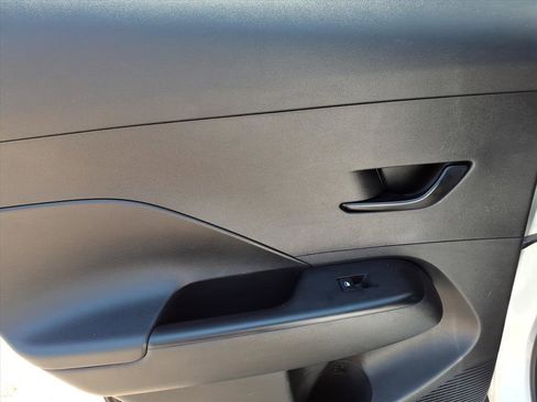 Used 2024 Hyundai Kona SEL FWD image 10