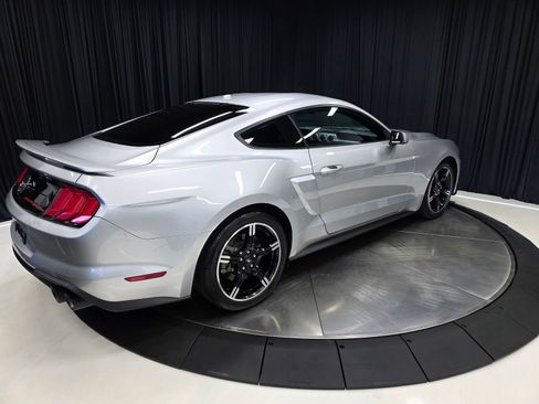 Used 2019 Ford Mustang GT Premium w/ Equipment Group 401A RWD image 14