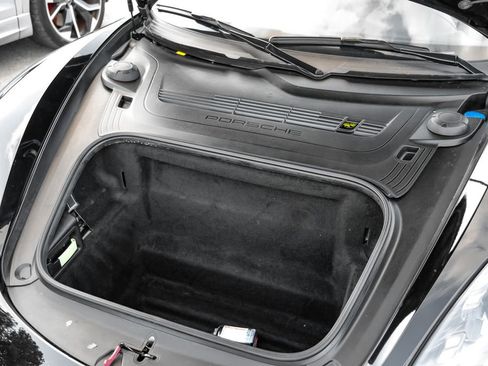 Used 2021 Porsche 718 Cayman w/ Premium Package image 52