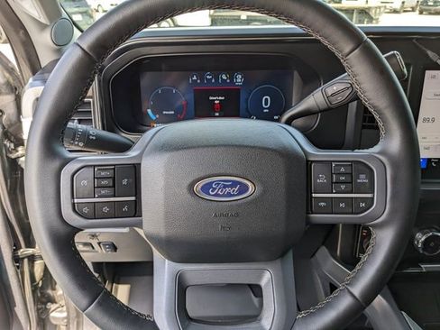 Used 2025 Ford F350 Lariat image 33