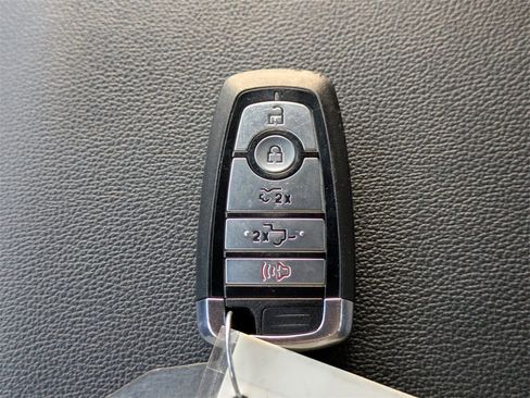 Used 2024 Ford F150 Lightning Flash image 31