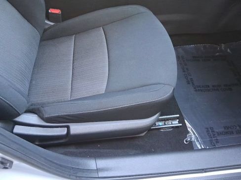 Used 2022 Nissan Sentra SV w/ All-Weather Package FWD image 22