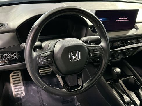 Used 2024 Honda Accord Sport image 17