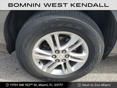 Used 2021 Buick Enclave Essence w/ Sound and Sites Package image 8