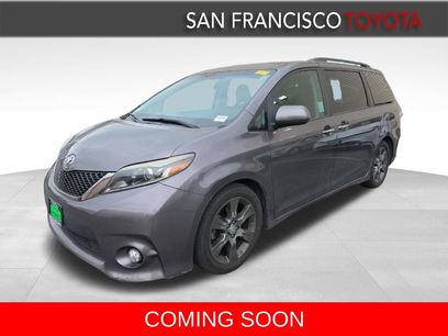 Certified 2016 Toyota Sienna SE Premium