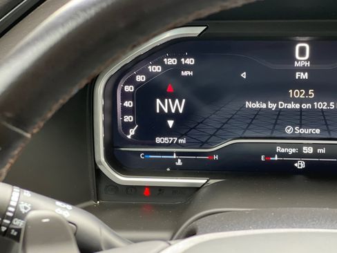 Used 2023 GMC Sierra 1500 AT4 image 25