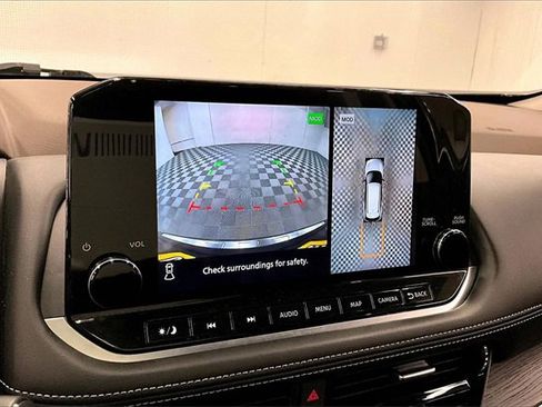 Used 2023 Nissan Rogue Platinum w/ Platinum Premium Package image 25