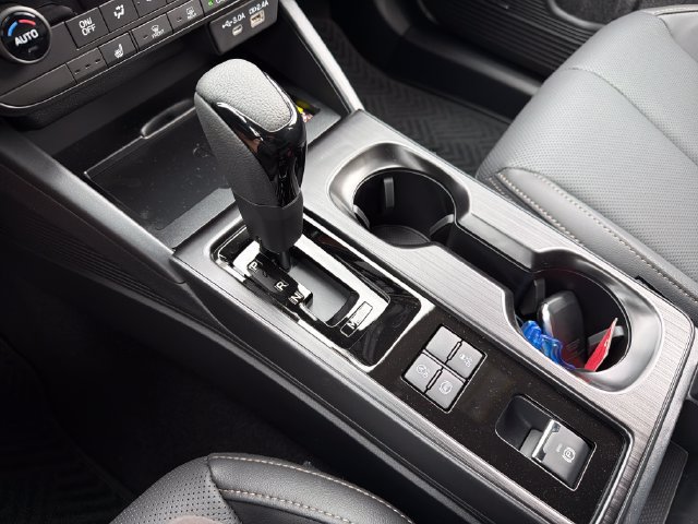 New 2026 Subaru Outback Limited AWD/4WD image 15
