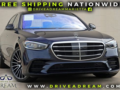 Used 2022 Mercedes-Benz S 580 4MATIC Sedan w/ AMG Line Package image 2