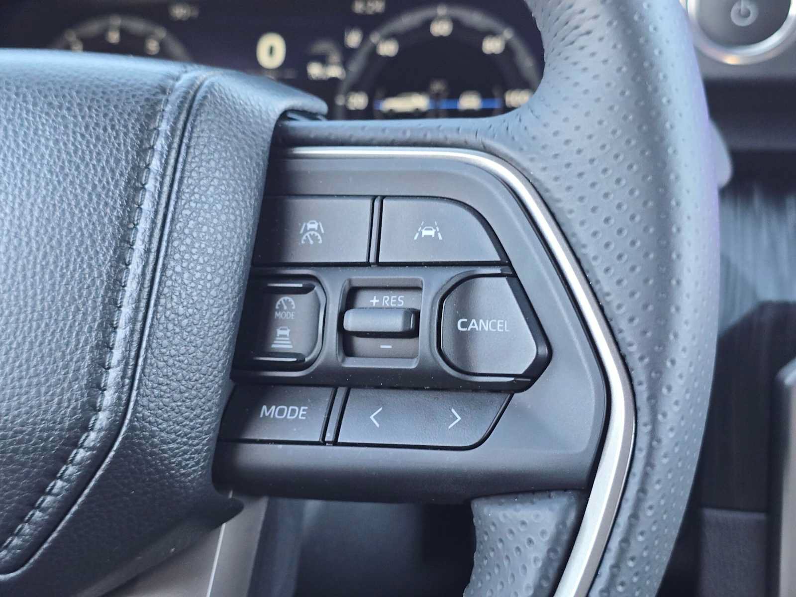 Certified 2026 Toyota 4Runner Platinum AWD/4WD image 30