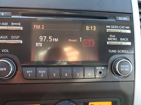 Used 2013 Nissan Frontier SV w/ SV Value Truck Pkg image 31