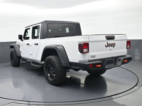 Used 2023 Jeep Gladiator Mojave image 4