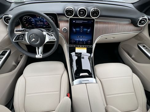 New 2026 Mercedes-Benz GLC 300 4MATIC image 28