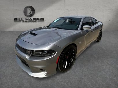 Used 2016 Dodge Charger R/T Scat Pack w/ Technology Group