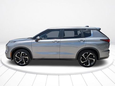 Used 2022 Mitsubishi Outlander SE FWD image 7
