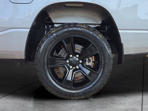 Used 2020 RAM 1500 Big Horn AWD/4WD image 31