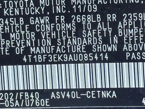 Used 2010 Toyota Camry LE FWD image 28