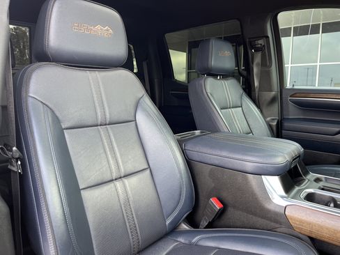 Used 2023 Chevrolet Silverado 1500 High Country w/ High Country Premium Package image 20