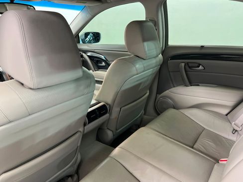 Used 2011 Acura RL image 19
