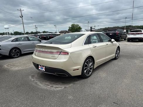 Used 2018 Lincoln MKZ Select w/ Technology Package AWD/4WD image 20
