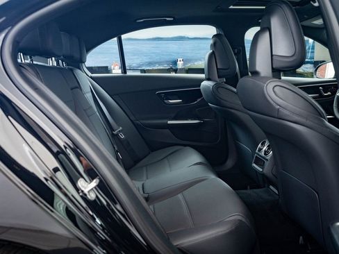 Certified 2025 Mercedes-Benz C 300 4MATIC Sedan image 38