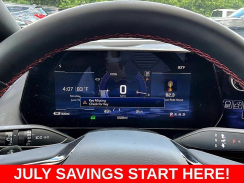 Used 2026 Chevrolet Equinox EV RS AWD/4WD image 16