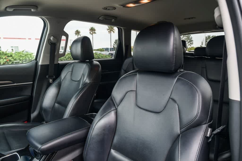 Used 2021 Kia Telluride LX FWD image 17