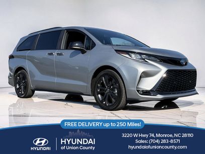 Used 2025 Toyota Sienna XSE w/ XSE Plus Package