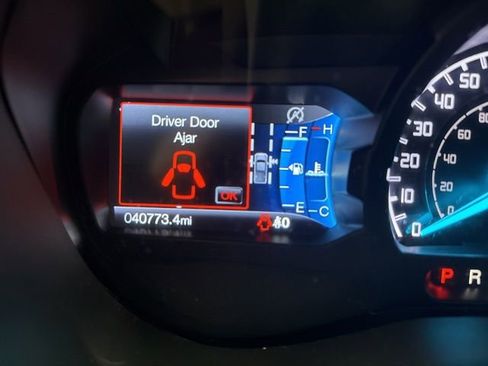 Used 2019 Ford Ranger Lariat w/ Equipment Group 501A Mid image 10