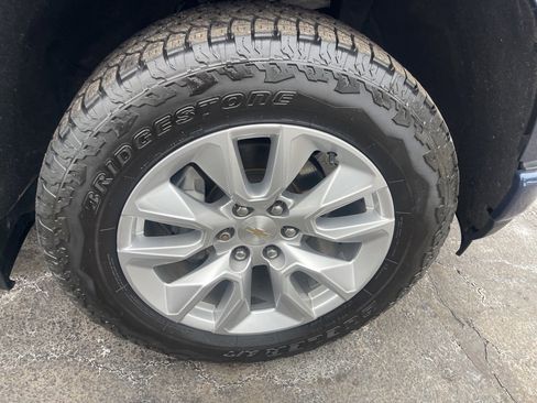 Used 2022 Chevrolet Silverado 1500 Custom w/ Safety Confidence Package image 26