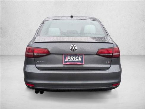 Used 2016 Volkswagen Jetta Sport w/ Lighting Package image 7