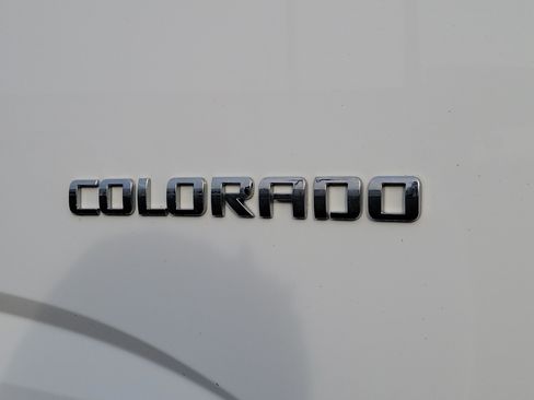 Used 2016 Chevrolet Colorado W/T RWD image 6