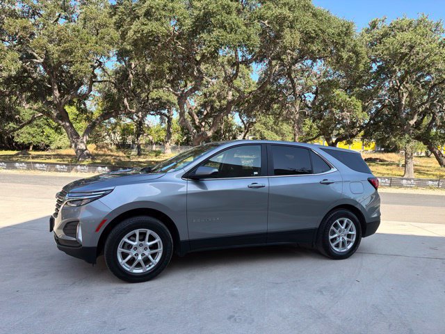 Used 2023 Chevrolet Equinox LT w/ Driver Convenience Package AWD/4WD image 1