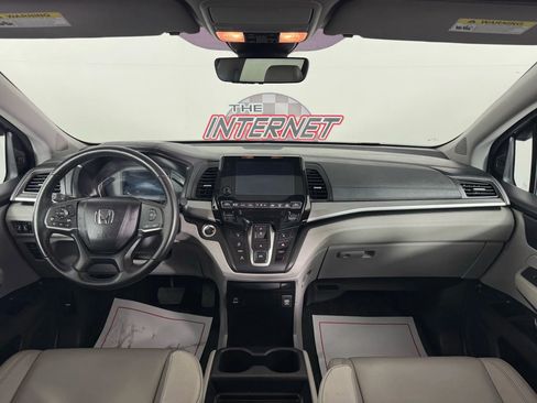 Used 2024 Honda Odyssey EX-L image 11