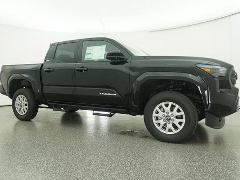New 2025 Toyota Tacoma SR5 image 28