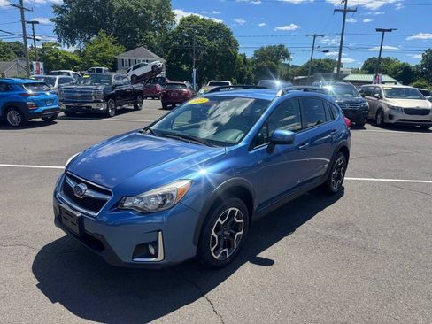 Used 2016 Subaru Crosstrek 2.0i Premium AWD/4WD image 1