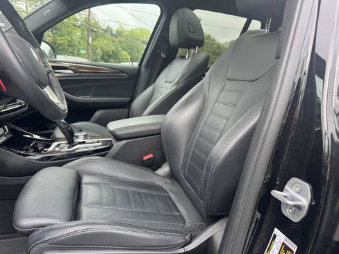 Used 2019 BMW X3 xDrive30i w/ Convenience Package AWD/4WD image 2