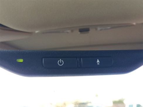 Used 2007 Pontiac Torrent 2WD w/ Preferred Package image 29