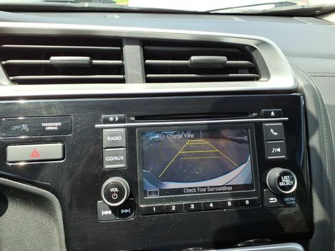Used 2017 Honda Fit LX image 9
