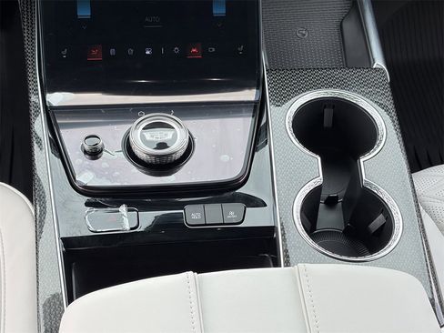 Certified 2026 Cadillac Escalade V w/ LPO, ONYX Package image 29