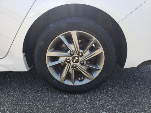 Used 2019 Kia Optima LX FWD image 33