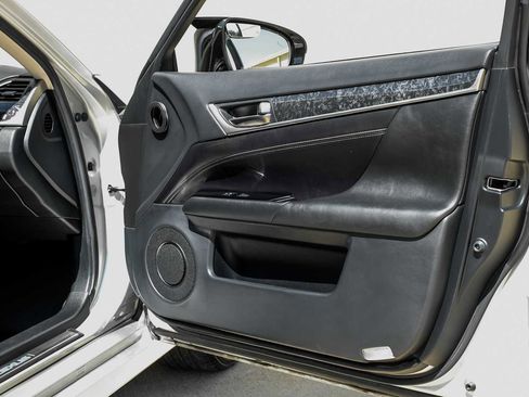 Used 2018 Lexus GS 450h image 47