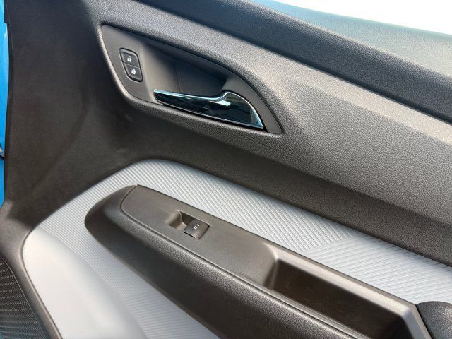Certified 2027 Chevrolet Bolt RS w/ Technology Package FWD image 15