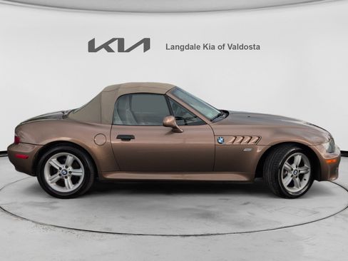Used 2002 BMW Z3 2.5i RWD image 3