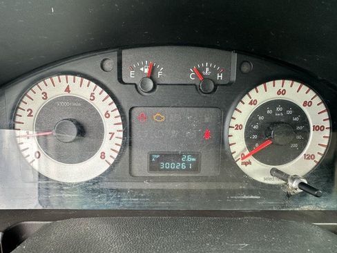 Used 2008 MAZDA Tribute i Sport FWD image 12